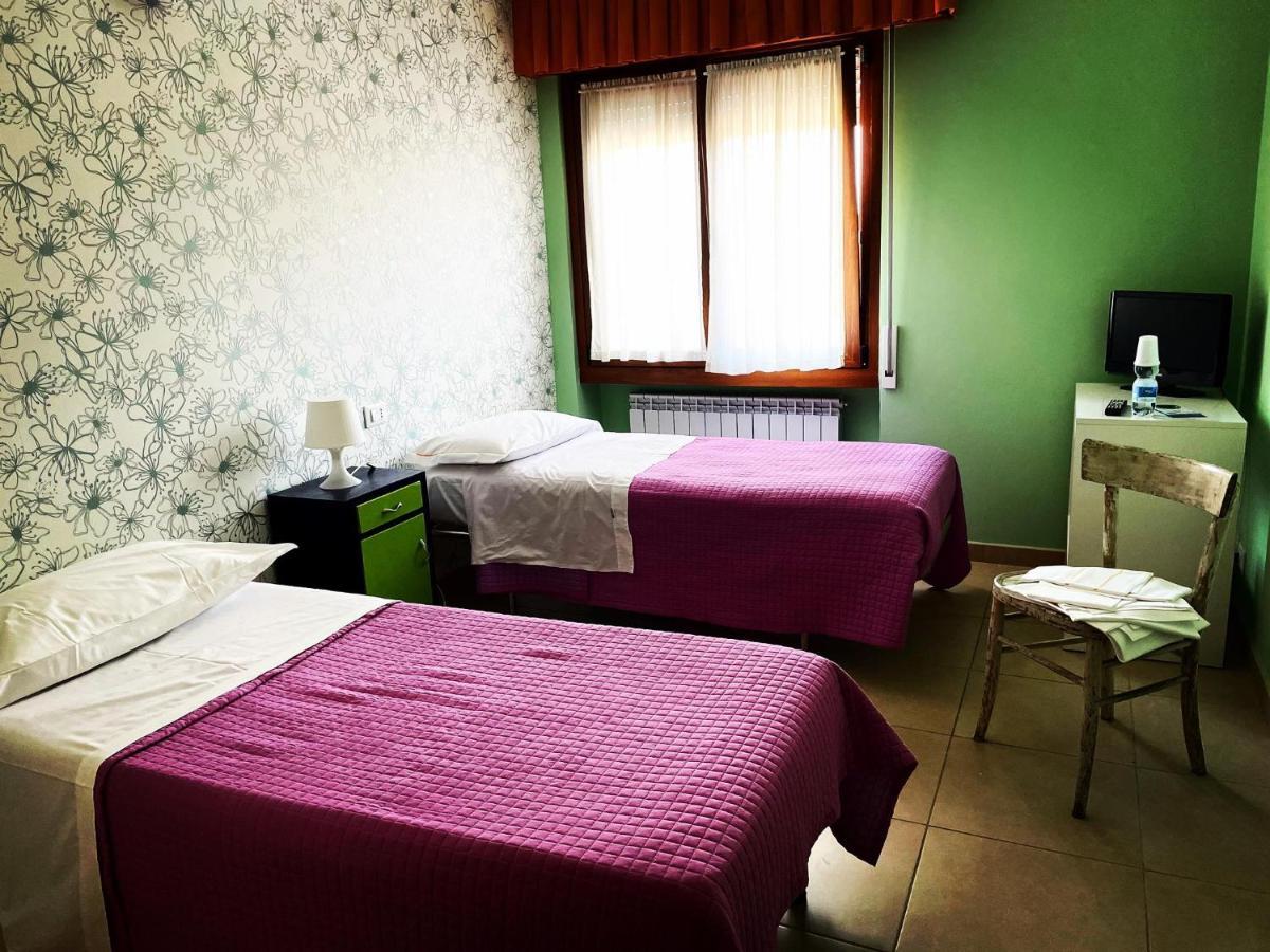 Punto F LʼAquila Dış mekan fotoğraf